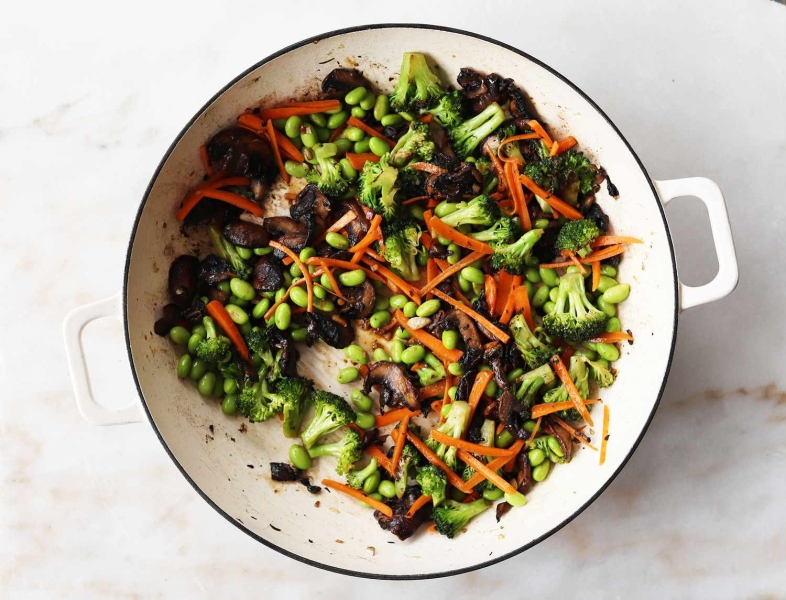 Spicy Tahini Kelp Noodles