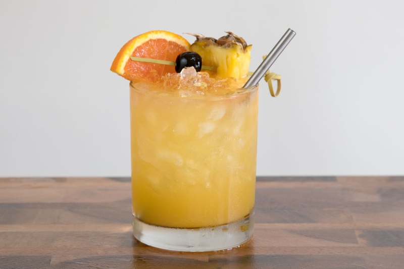 Rum Swizzle Cocktail