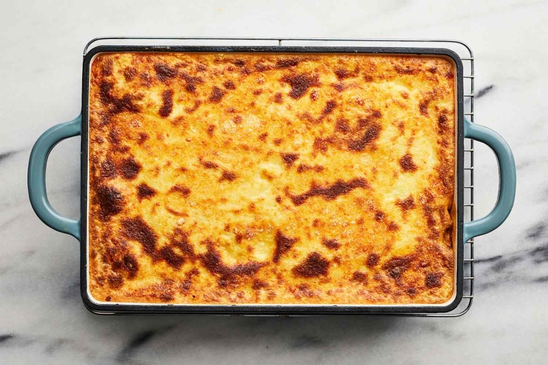 Greek Pastitsio: Baked Pasta With Meat and Béchamel